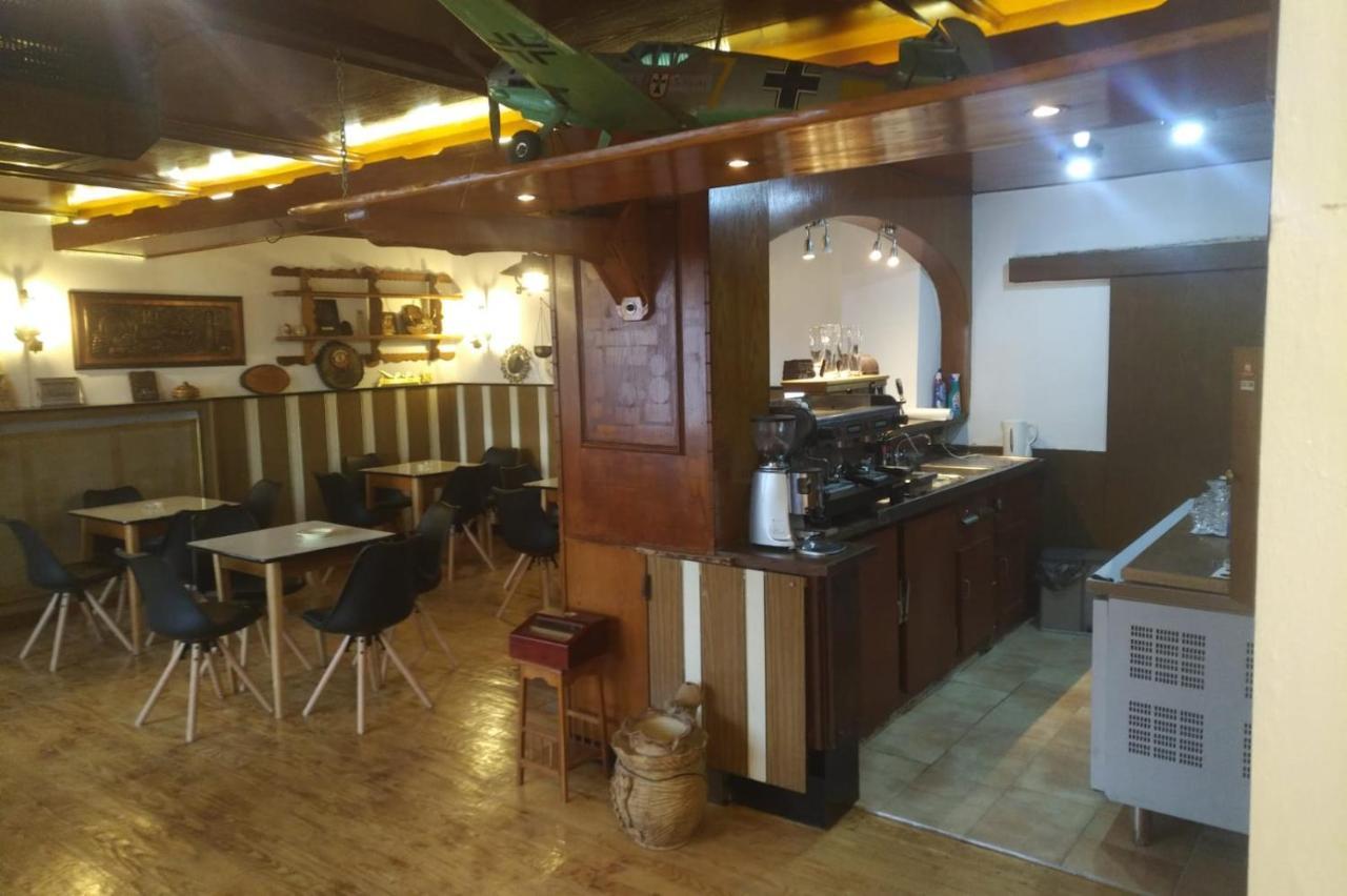 Osteria Mediterranean Freirachdorf Exterior foto